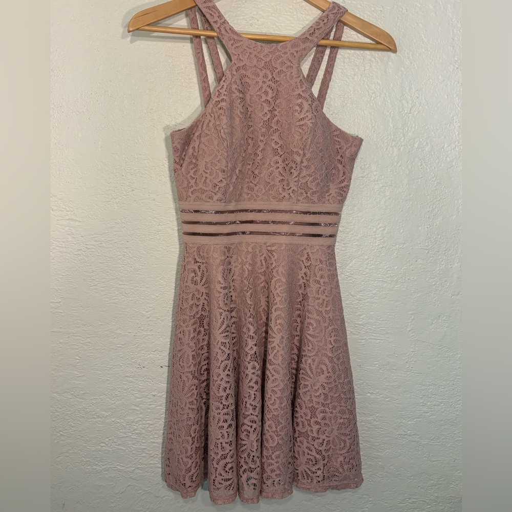 City Studio Juniors' Sleeveless Lace Dress, Slate/Apricot